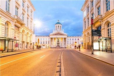 E3 2021：国产赛博朋克《生死轮回》等8款游戏实机展示